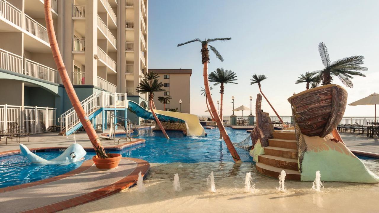 Holiday & By Ihg 3*